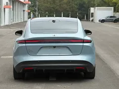 2022 Nio ET5 75kWh, синий — фото 21