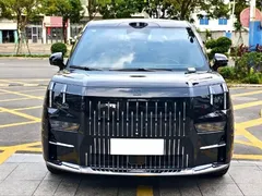 2024 Zeekr 009 6-Seat Executive 4WD 108kWh, чёрный — фото 2