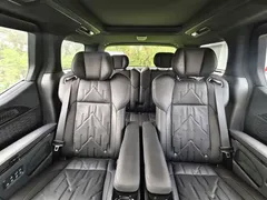 2024 Zeekr 009 6-Seat Executive 4WD 108kWh, чёрный — фото 6