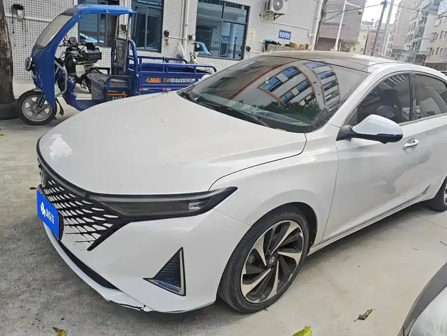 2023 Changan Raeton PLUS 1.5T DCT Pilot