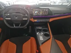 2023 Changan UNI-V 1.5T Sport, чёрный — фото 10
