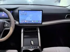 2025 BYD Yuan UP Smart Driving 401km Vitality, зелёный — фото 13