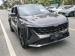 2023 Geely Atlas Cool 1.5TD Smart — фото 3
