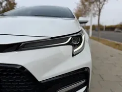 2022 Toyota Levin 1.8H Hybrid E-CVT Sport, белый — фото 19