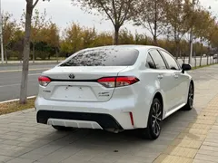2022 Toyota Levin 1.8H Hybrid E-CVT Sport, белый — фото 21