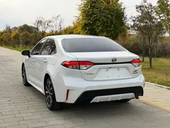 2022 Toyota Levin 1.8H Hybrid E-CVT Sport, белый — фото 23