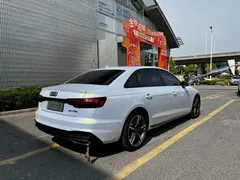 2022 Audi A4L 40 TFSI Luxury Sport, белый — фото 5