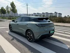 2025 BYD Seal 06 GT 505 Plus, зелёный — фото 7
