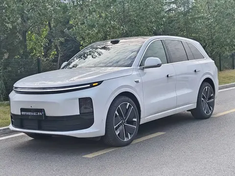 2025 Li Auto L6 Max