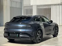 2025 Xiaomi YU7 4WD Max, синий — фото 14
