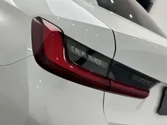 2023 BMW 3 Series 325Li M Sport Package, белый — фото 21