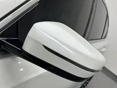 2023 BMW 3 Series 325Li M Sport Package, белый — фото 23