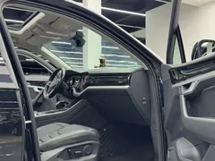 2022 Volkswagen Touareg 2.0TSI Pilot Special Edition, чёрный — фото 10