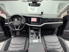 2022 Volkswagen Touareg 2.0TSI Pilot Special Edition, чёрный — фото 11