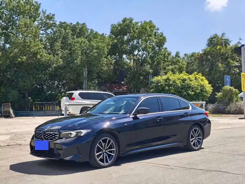 2023 BMW 3 Series 325Li M Sport Package