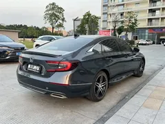 2022 Honda Accord 260TURBO Premium — фото 9