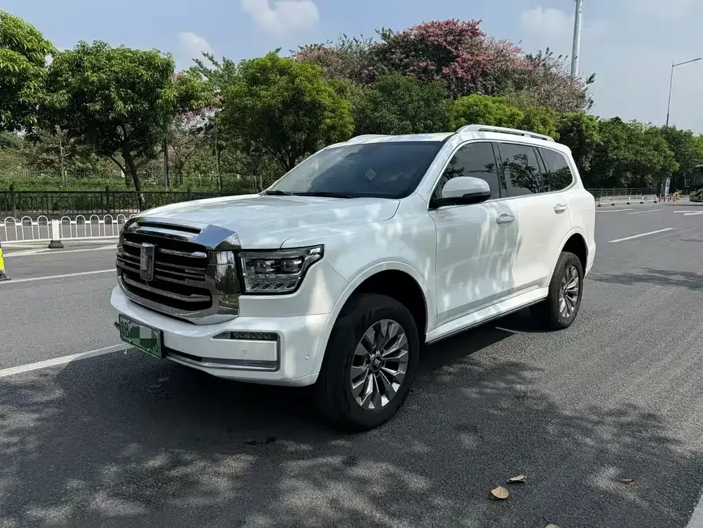 2023 Tank 500 Hi4-T PHEV