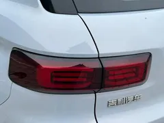 2023 Geely ICON 1.5TD, белый — фото 10
