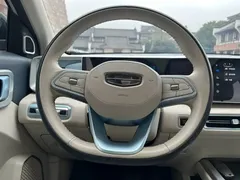 2023 Geely ICON 1.5TD, белый — фото 18