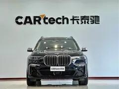 2021 BMW X7 xDrive M50i, чёрный — фото 2