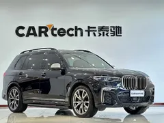 2021 BMW X7 xDrive M50i, чёрный — фото 3