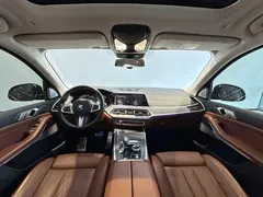 2021 BMW X7 xDrive M50i, чёрный — фото 16