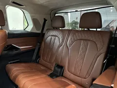 2021 BMW X7 xDrive M50i, чёрный — фото 23