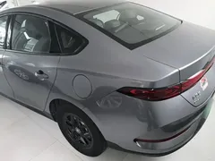 2025 BYD Qin PLUS DM-i PHEV Smart Driving 55km Leading — фото 5