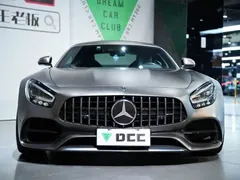 2019 Mercedes-Benz AMG GT — фото 2