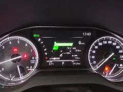 2022 Toyota Venza 2.0L CVT 2WD Premium, белый — фото 4