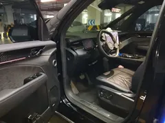 2024 Zeekr 009 6-Seat Executive 4WD 108kWh, чёрный — фото 14