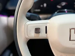 2025 Zeekr 007 RWD Smart Driving 75kWh — фото 11