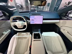 2025 Zeekr 007 RWD Smart Driving 75kWh — фото 18