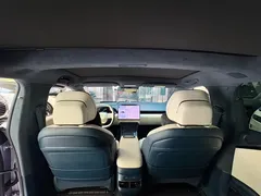 2025 Zeekr 007 RWD Smart Driving 75kWh — фото 21