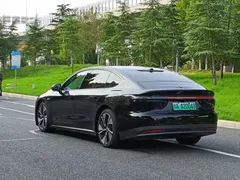 2023 Nio ET7 75kWh, чёрный — фото 9