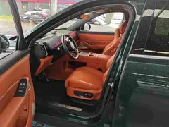 2025 Aito M8 EREV Ultra 53.4kWh 6-seat 192-line LiDAR, зелёный — фото 4