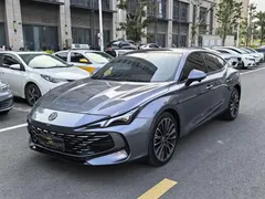 2023 MG MG7 2.0T AT Premium — фото 1