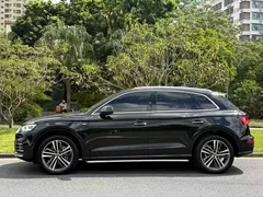 2020 Audi Q5L 45 TFSI Premium Sport, чёрный — фото 4