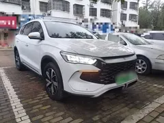 2024 BYD Song Pro Honor DM-i PHEV 71km Navigator, белый — фото 4