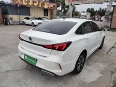 2020 Changan Eado PLUS Million Edition 1.6L GDI CVT Luxury, белый — фото 7