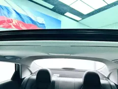 2022 Hyundai Elantra 1.5L CVT LUX Premium, белый — фото 10