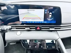 2022 Hyundai Elantra 1.5L CVT LUX Premium, белый — фото 13