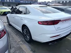 2023 Geely Preface 1.5TD Kunlun, белый — фото 14