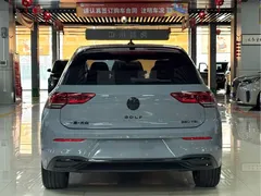 2023 Volkswagen Golf 280TSI DSG Pro — фото 7