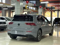 2023 Volkswagen Golf 280TSI DSG Pro — фото 8