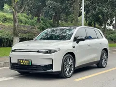 2024 Leapmotor C10 210 Smart — фото 1