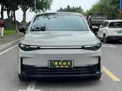 2024 Leapmotor C10 210 Smart — фото 2
