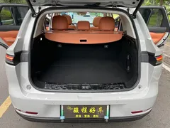 2024 Leapmotor C10 210 Smart — фото 23
