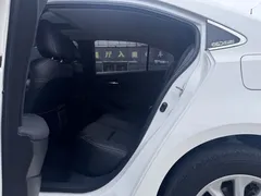 2021 Toyota Corolla 1.2T S-CVT Elite Plus, белый — фото 10