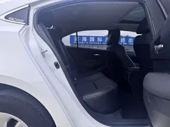 2021 Toyota Corolla 1.2T S-CVT Elite Plus, белый — фото 11